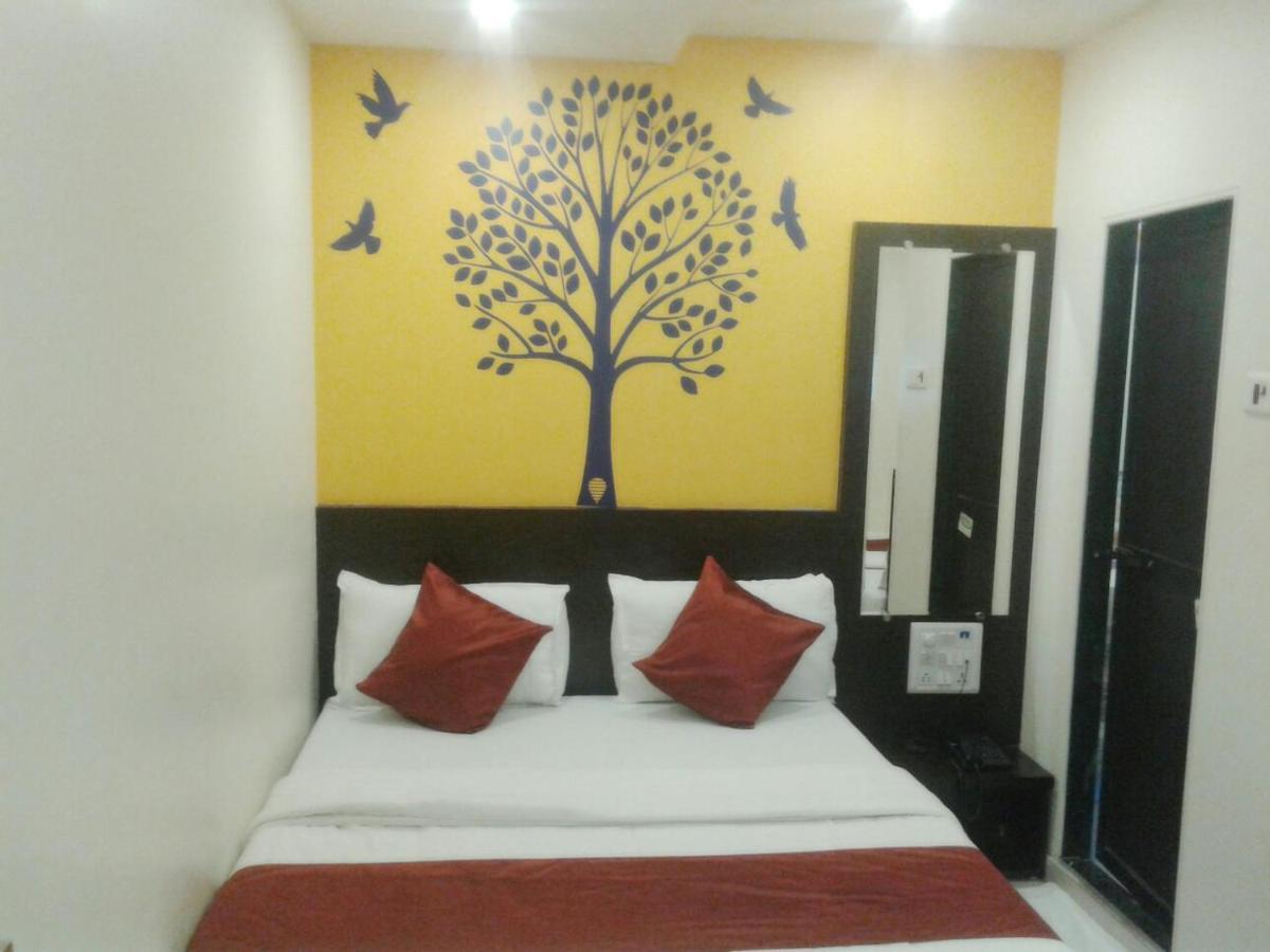 Hotel Guestinn Residency Мумбай Екстериор снимка