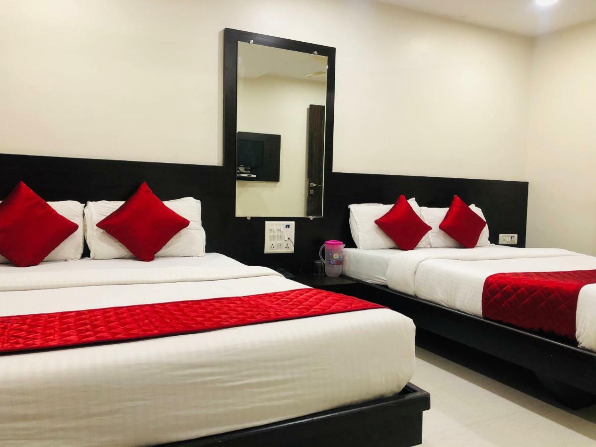 Hotel Guestinn Residency Мумбай Екстериор снимка