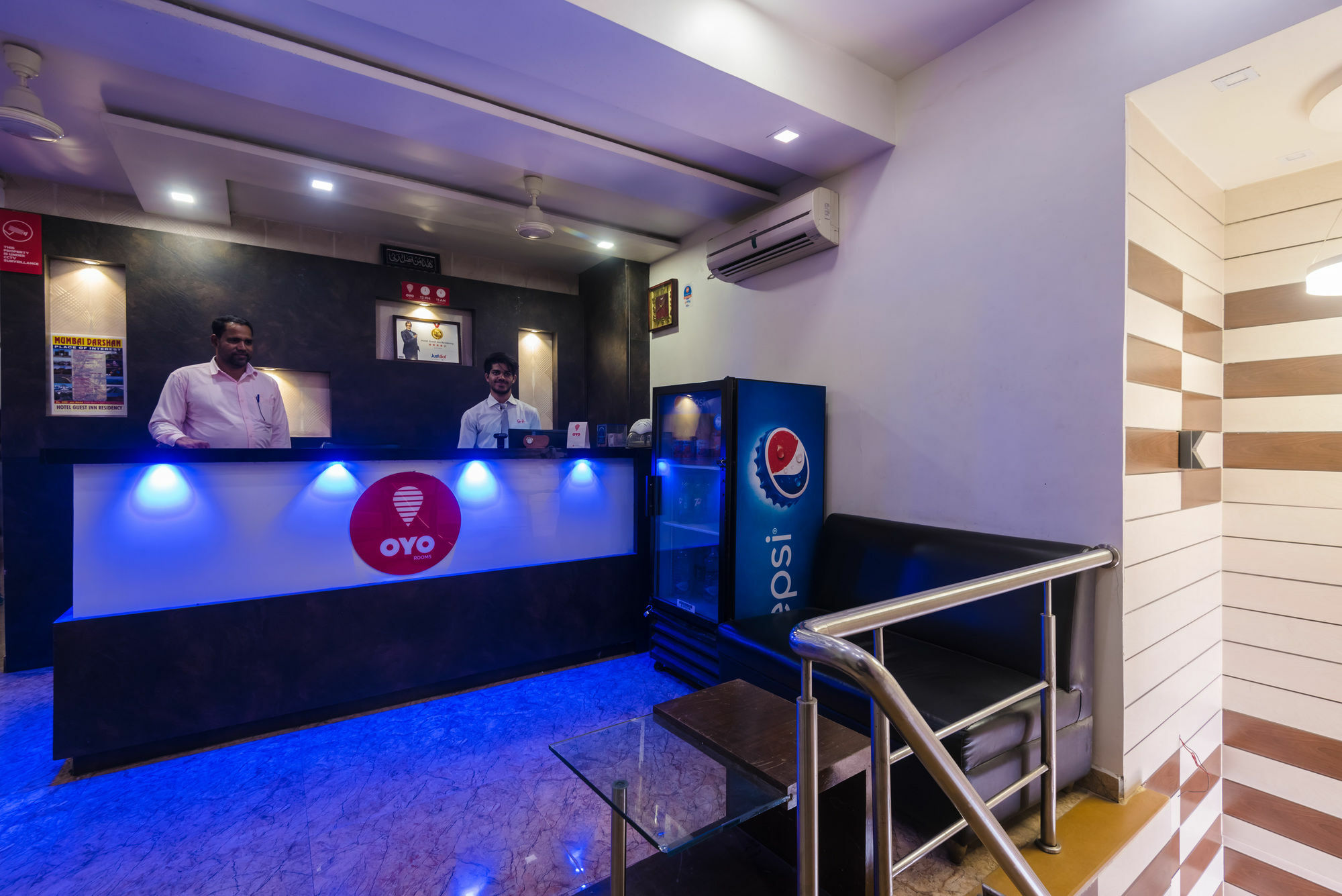 Hotel Guestinn Residency Мумбай Екстериор снимка